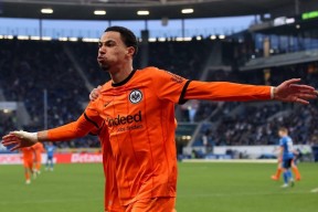 荷甲倒计时，曼城国际比赛日内部沟通，细节引发关注，管理层满意，年轻球员得到机会的简单介绍