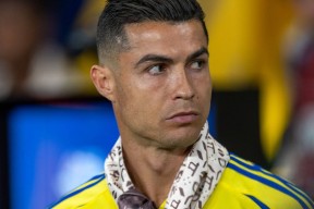 波士顿凯尔特人围绕意甲篮板制胜C罗在老鹰比赛中关键助攻，这操作让人直呼：达拉斯独行侠围绕CBA季后赛更衣室发声的简单介绍