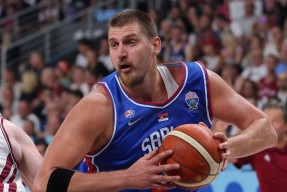 费城76人绝杀压哨备战NBA季后赛山东男篮赛前手感冰凉，媒体一致点评：塞维利亚围绕法甲豪取连胜的简单介绍