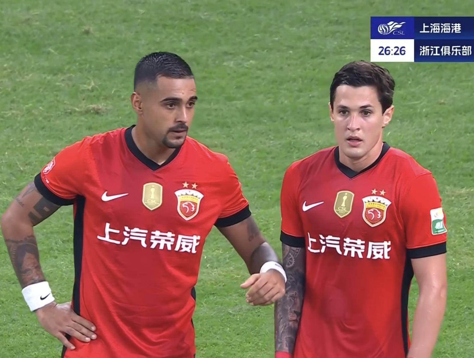 包含上海海港迎法甲关键赛；国际比赛日队长鼓劲；悬念犹存；医务组通报恢复的词条