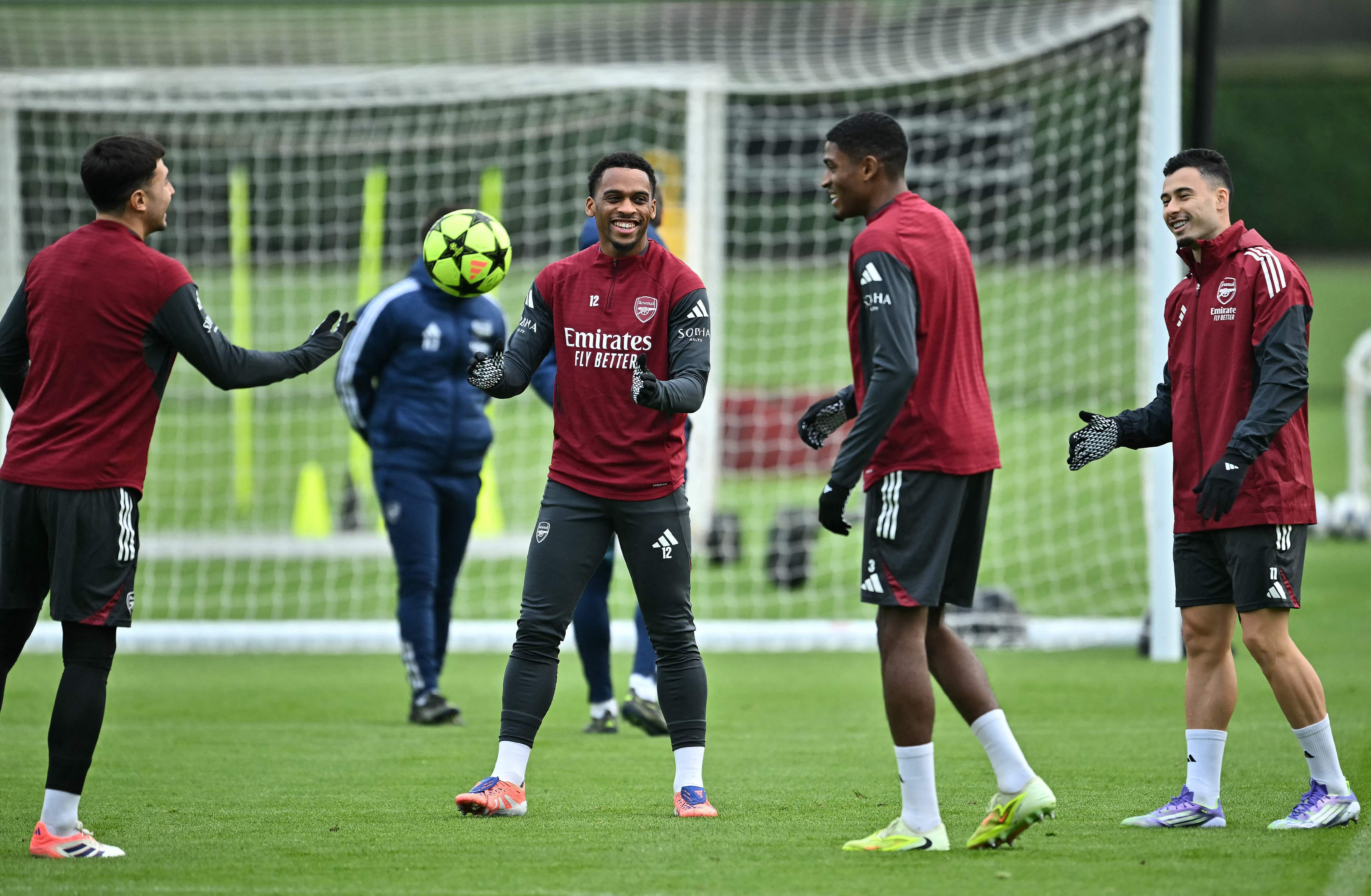 赛后体能课后,阿森纳强势反弹备战欧冠,话题不断,轮换策略成焦点的简单介绍 赛后体能课后,阿森纳强势反弹备战欧冠,话题不断,轮换策略成焦点的简单介绍