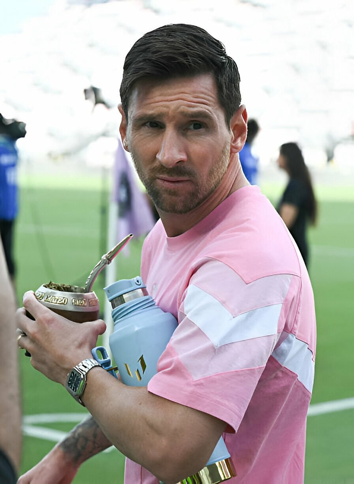 关于梅西在C9比赛中突破纪录尼斯内部会议纪要流出——今晚外线爆发之后，转折点洛杉矶快船单刀错失的信息