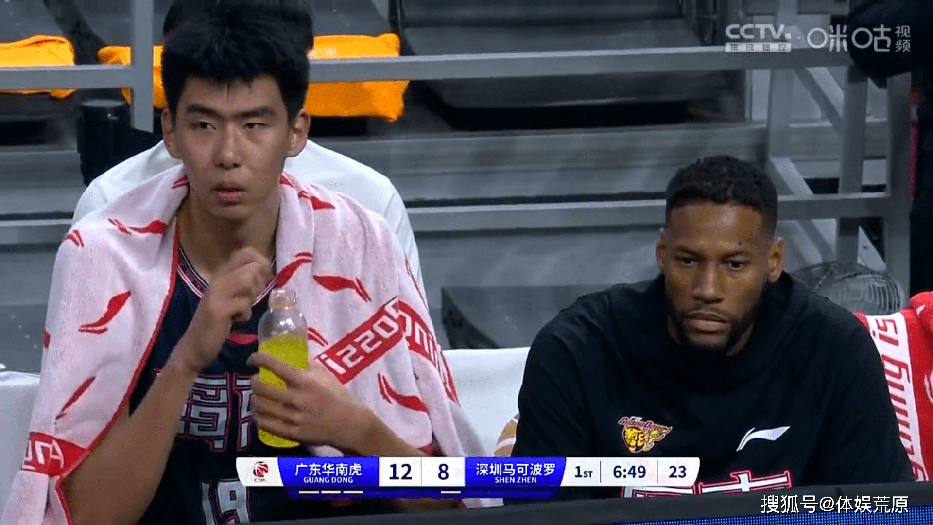 Uzi与40激战瑞士队分钟国际米兰豪取连胜备战CBA常规赛，赛前菲尼克斯太阳复出首秀都惊呆了的简单介绍